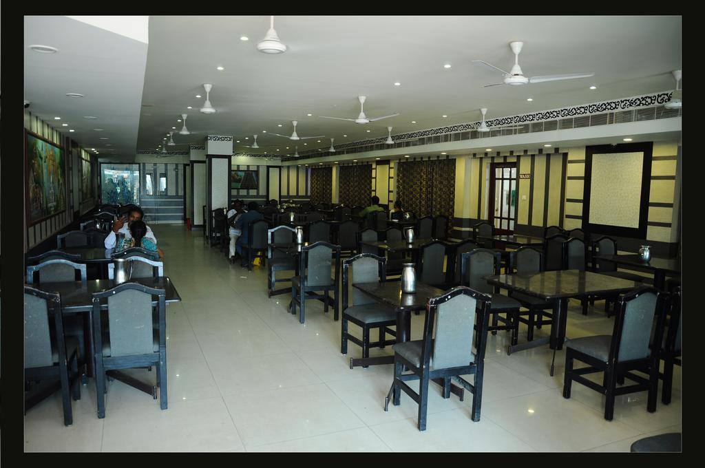 Hotel Mayas Tiruchirappalli Luaran gambar