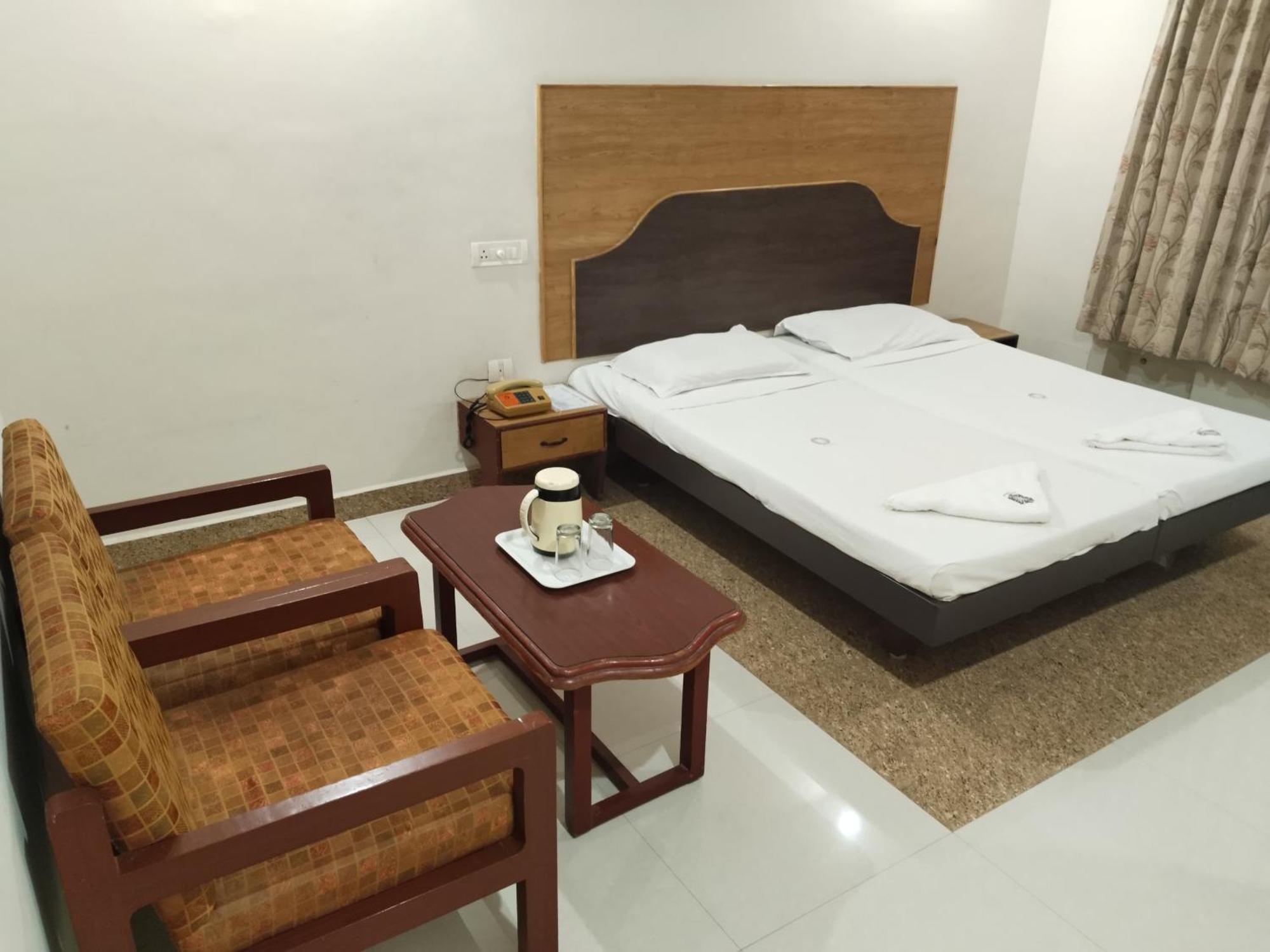 Hotel Mayas Tiruchirappalli Luaran gambar